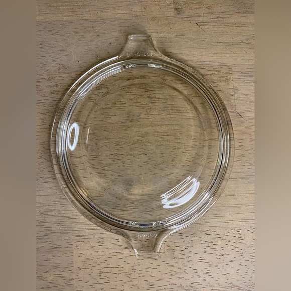 Vintage Pyrex 631-C 24 Casserole Lid Clear Glass Pyrex Replacement Lid - Picture 3 of 6